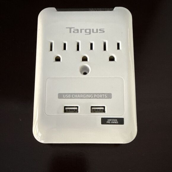 Targus Plug-N-Power Charging Station - 3 Outlets with 2 USB Ports  (APA21US) - Picture 1 of 8